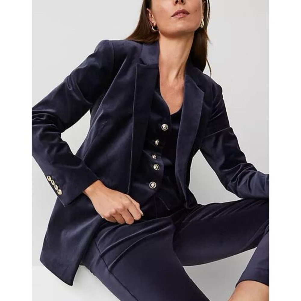 Ann Taylor Chic AF Velvet 3 Piece Suit